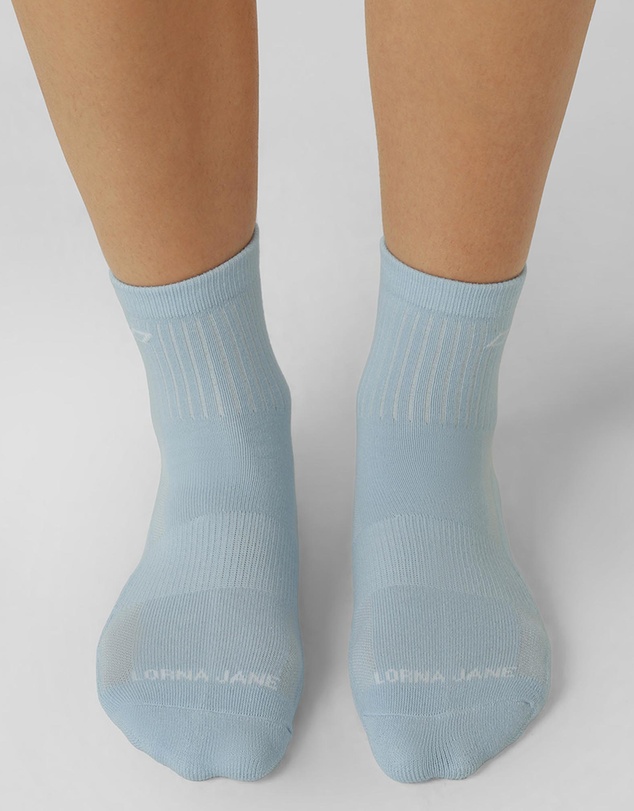 Lorna Jane - LJ Quarter Crew Socks