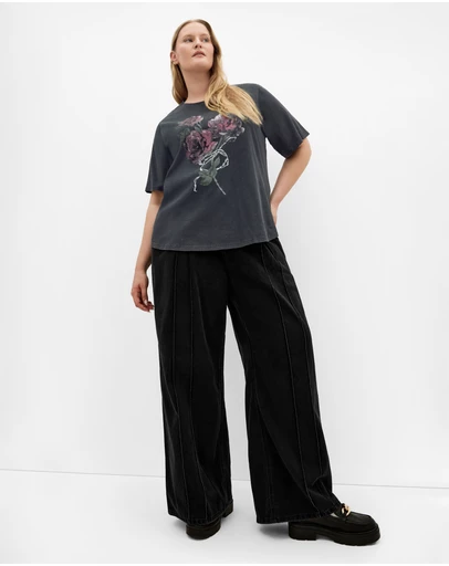City Chic - Ryan Rose Print Tee