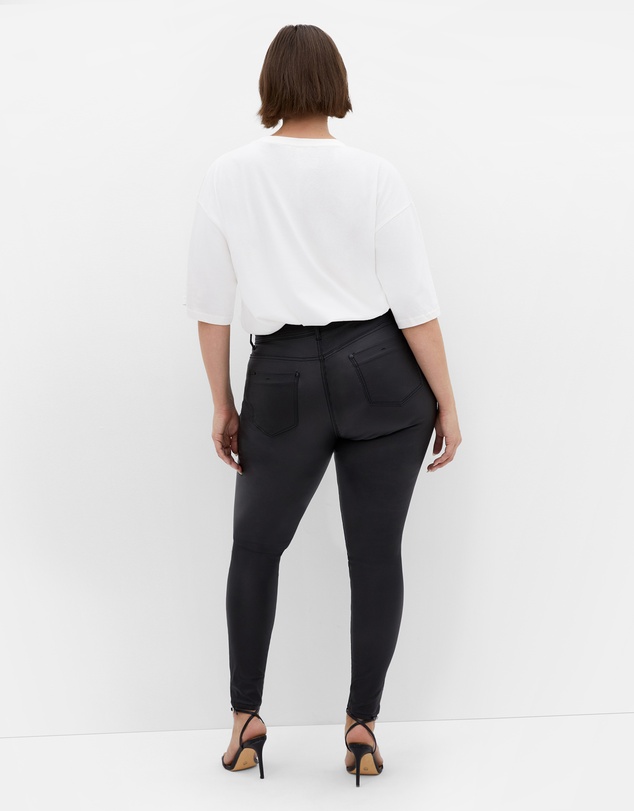 City Chic - Skylar Short Skinny Jean