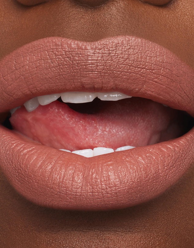 MAC - MACximal Silky Matte Lipstick - Velvet Teddy