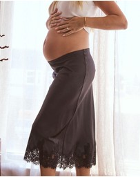 Soon Maternity - Silky Lace Skirt