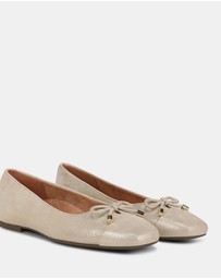 Vionic - Klara Ballet Flat - Gold Leather