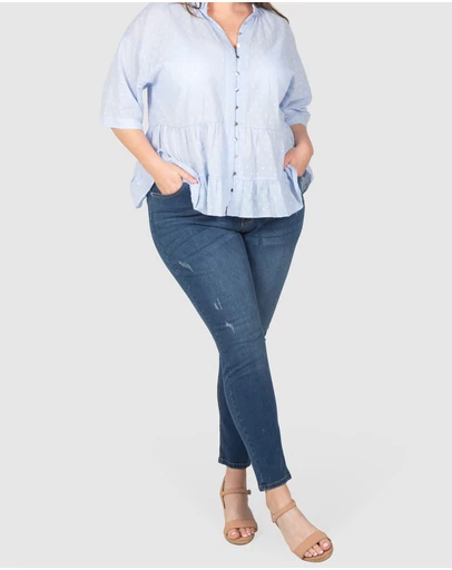 Love Your Wardrobe - Layla Distressed Stretch Jeans