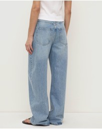 Assembly Label - Low Curve Mid Rise Jeans