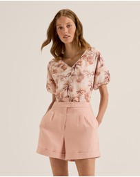 Review - Airlie Blouse Top