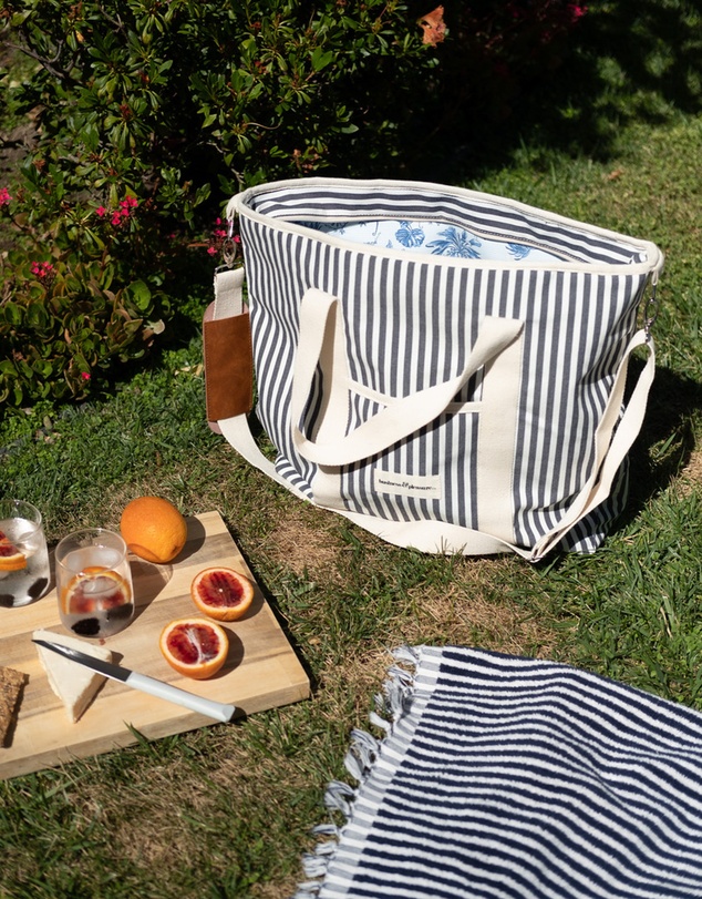 Business & Pleasure Co. - The Beach Towel