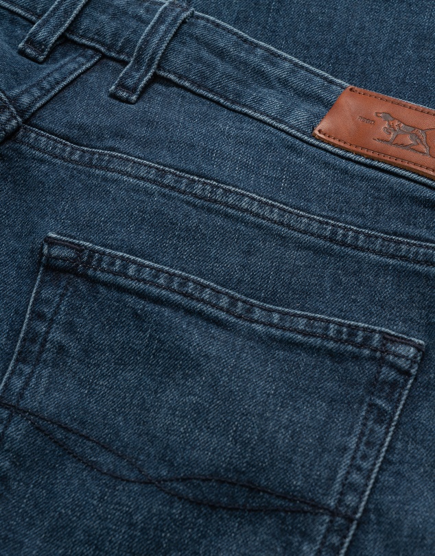 Rodd & Gunn - Owaka Straight Italian Denim Short Leg