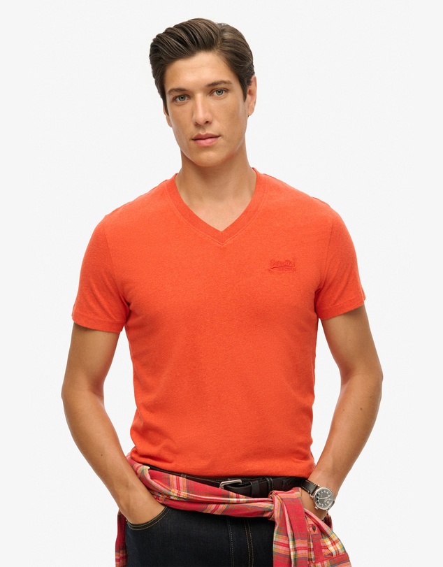 Superdry - Essential Logo Embroidered Vee Slim Fit Tee