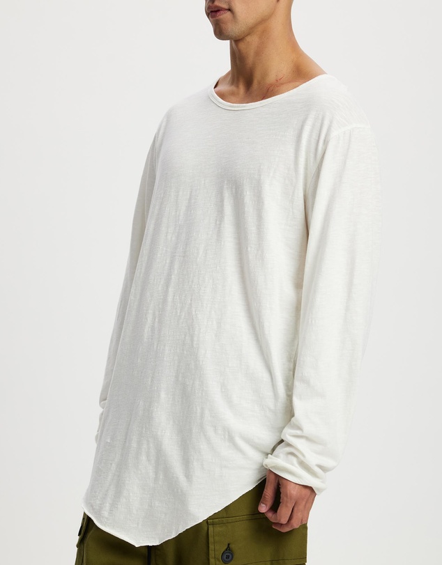 Surrounded By Ghosts - The Howlite Long Sleeve T-Shirt