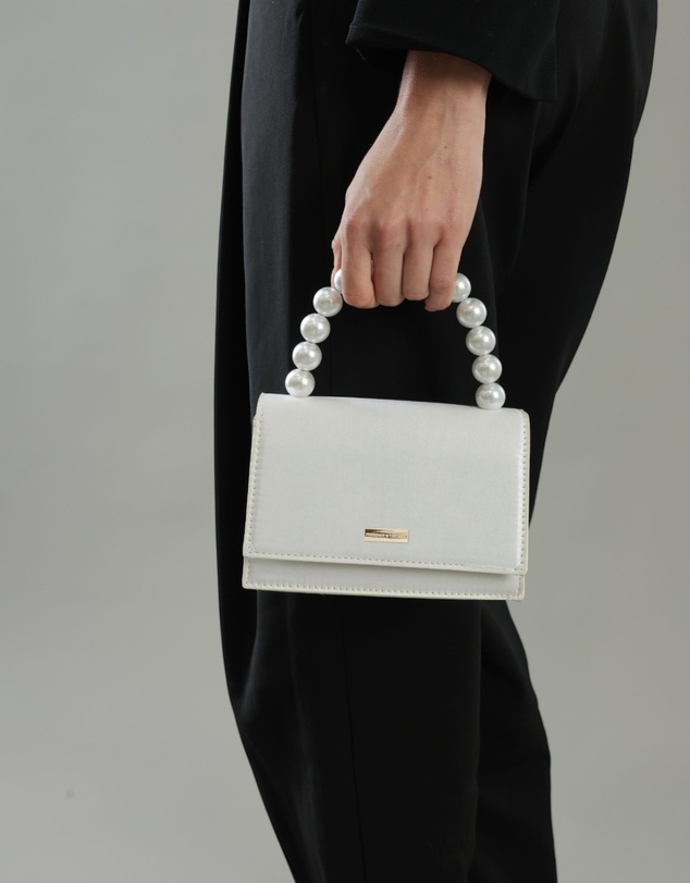 Morgan & Taylor - Melanie Top Handle Bag in White