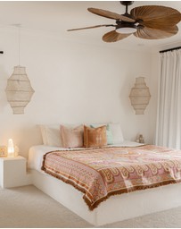 Good Throw Co - Pink Alkira Art Throw Rug