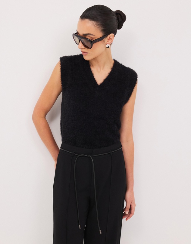 Calli - Rae V-Neck Knit Vest Top