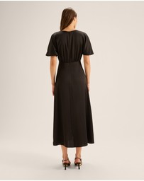 Review - Montreal Short Sleeve Maxi Dress