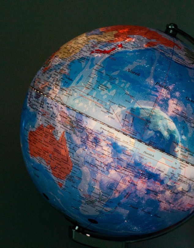 Wonderstuff - Explorer Globe with Touch Sensor Light 25cm