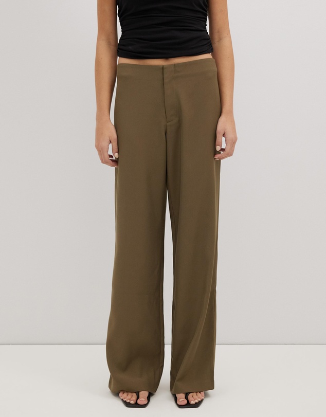 Dazie - Glow Up Low Rise Tailored Pants
