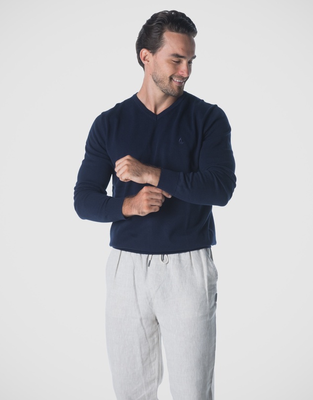 Coast Clothing - V-Neck Cotton Jumper - Navy