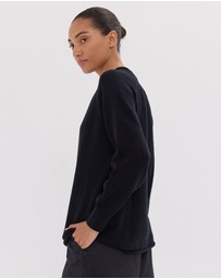 Cloth & Co. - The Raglan Sweater