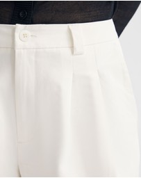 Oxford - Sonia Pant