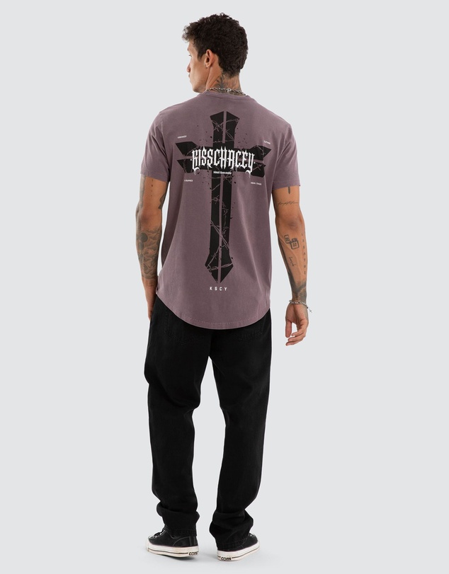 Kiss Chacey - Arcane Dual Curved Tee