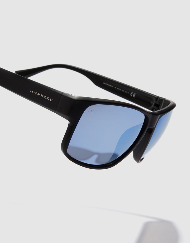 Hawkers Co - HAWKERS - Black Blue Chrome Faster Raw Sunglasses for Men and Women UV400