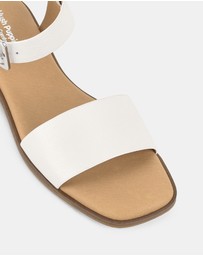 Hush Puppies - Ivy