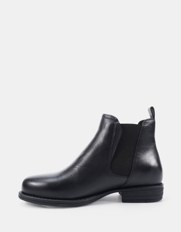 Clarks - Fleur Black