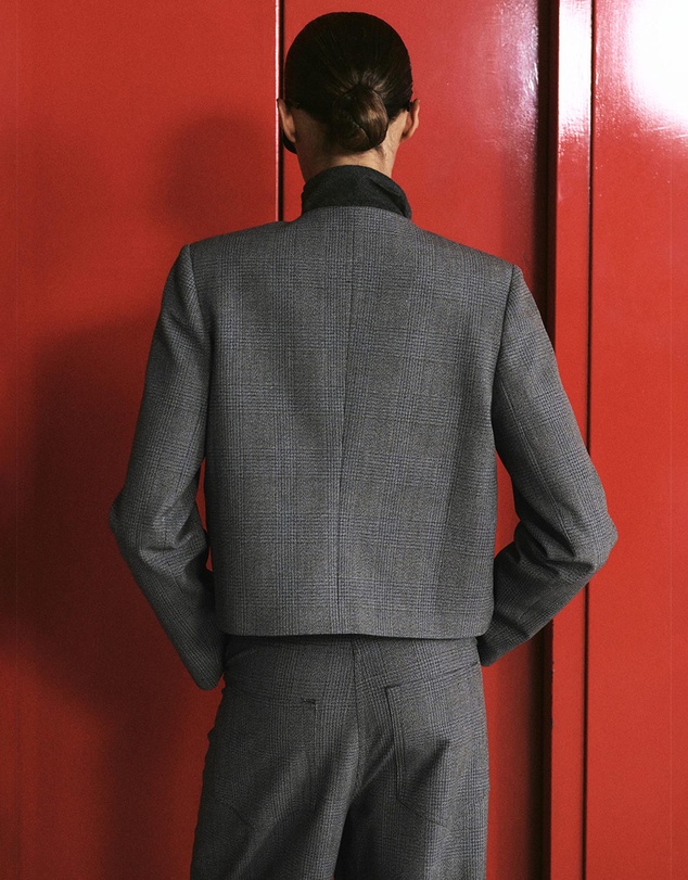 M.N.G - Louis Blazer