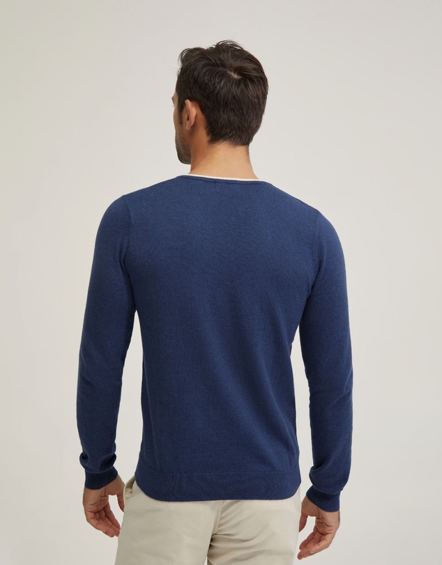 Oxford - Tipping V-Neck Knitted Top