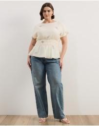 Atmos&Here Curvy - Embroidered Gathered Top