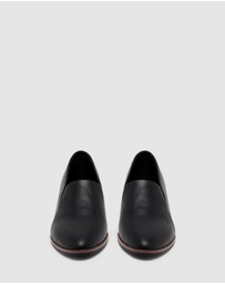 Nine West - Hughs