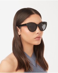 Hawkers Co - HAWKERS - Black DIVINE Sunglasses for Men and Women UV400