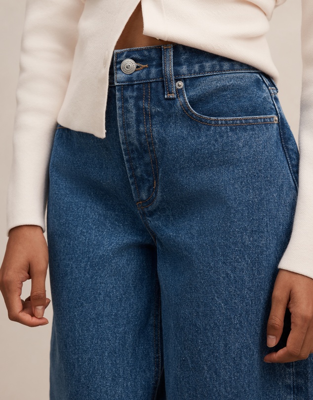 Forever New Petite - Emma Petite Mid Rise Barrel Jeans