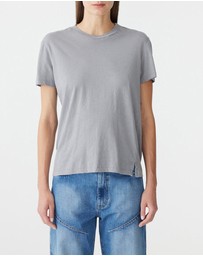 Bassike - Classic T-Shirt