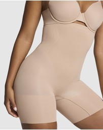 Spanx - Spanxsculpt Gofigure-High Waist Mid Thigh Short