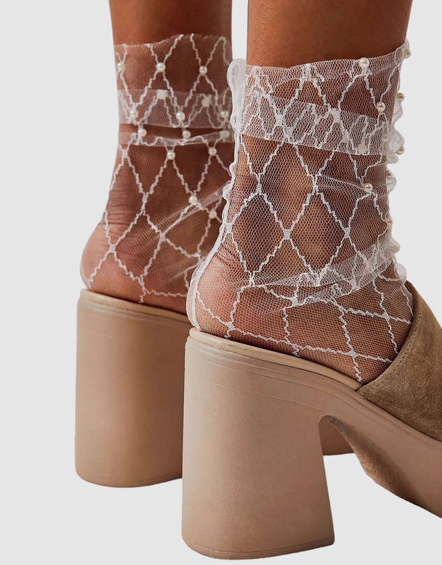 High Heel Jungle - Diamonds and Pearls Sheer Socks