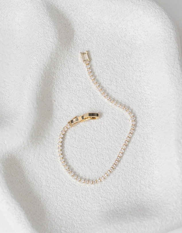 The White Collection - Olive - Minimal Round Stone Gold Tennis Bracelet