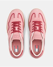 Tommy Hilfiger - The Greenwich Suede Sneakers - Women's