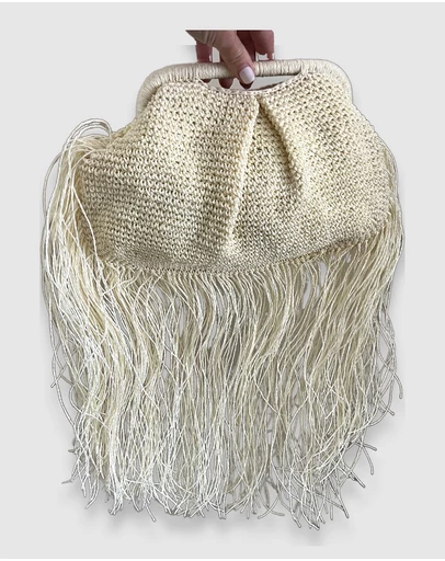 Izoa - Willow Fringe Crochet Clutch