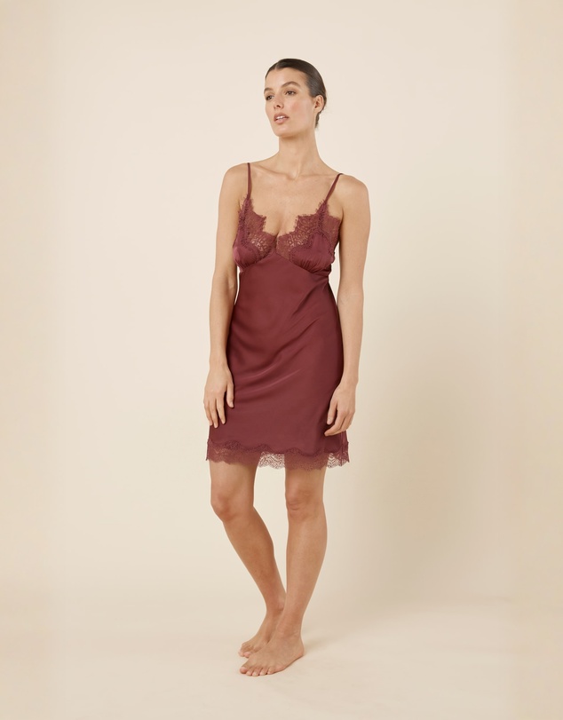 Gingerlilly - Azalia Silky Satin Short Chemise