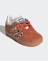 adidas Originals - ADIDAS DISNEY PIXAR TOY STORY GAZELLE COMFORT CLOSURE ELASTIC LACE SHOES Infants