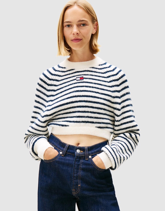 Tommy Jeans - Crop Badge Sweater