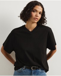Atmos&Here - High V-Neck Organic Cotton Short Sleeve T-Shirt