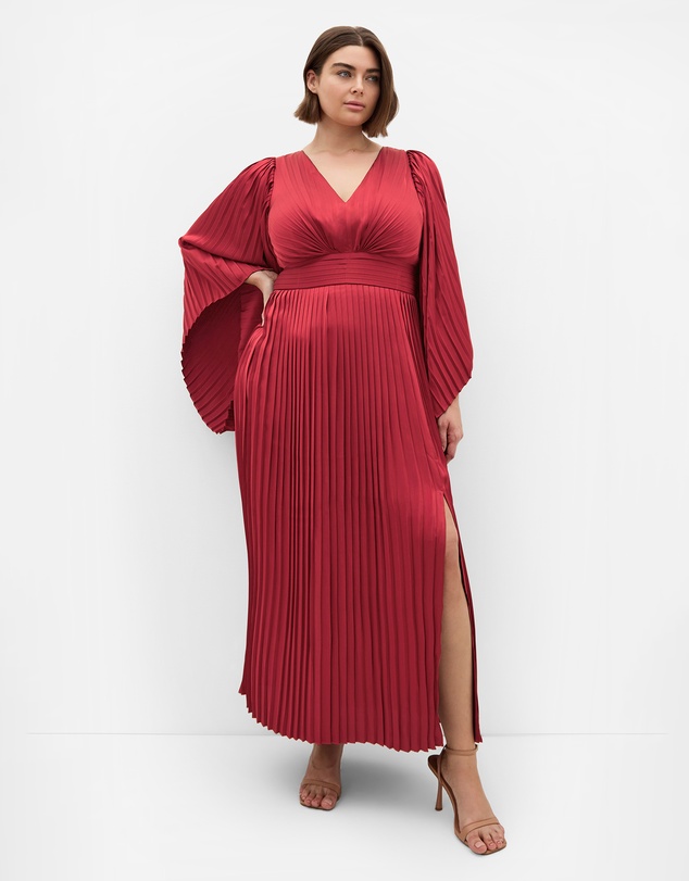 City Chic - Carmina Pleat Maxi Dress - currant