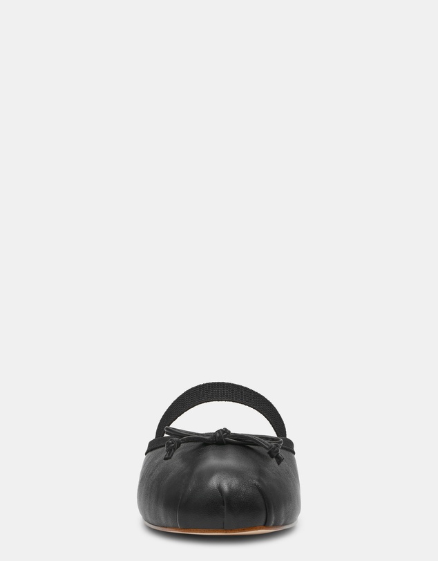 Steve Madden - Cutesy Black Leather Flats