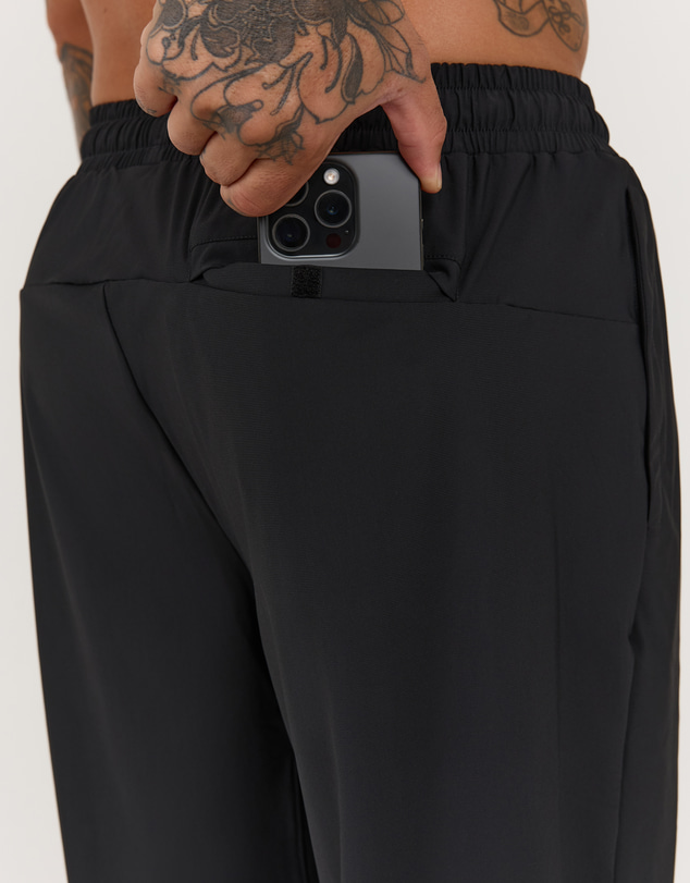 Muscle Republic - Evolve II Tapered Leg Pant