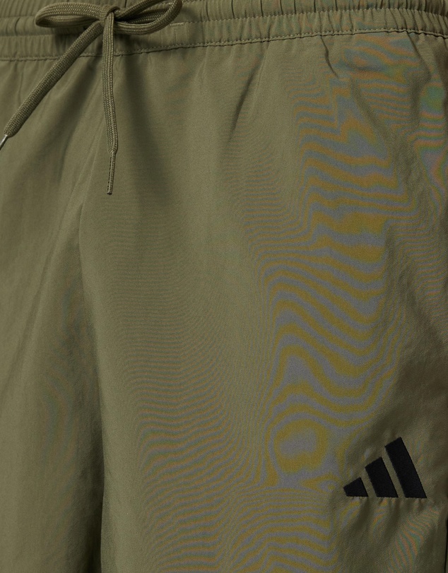 adidas Sportswear - Essentials Small Logo Chelsea Shorts
