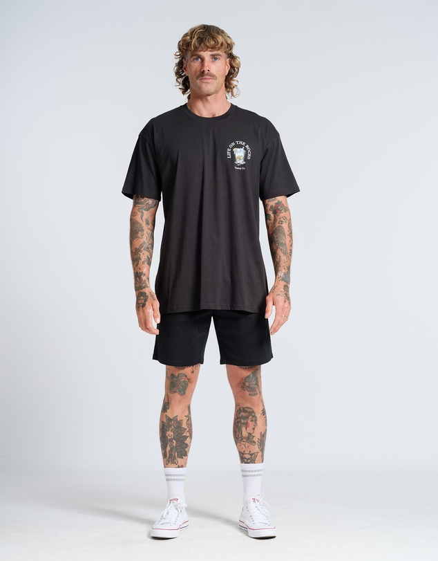 Vacancy Co - Life on the Rocks Tee
