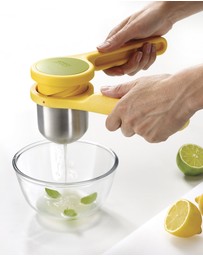 Joseph Joseph - Helix Citrus Juicer (Yellow)