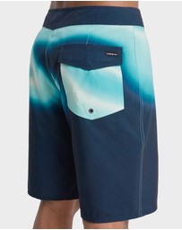 Quiksilver - Mens Surfwash 17