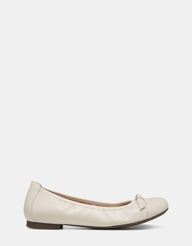 Vionic - Amorie Ballet Flat - Cream Wavy